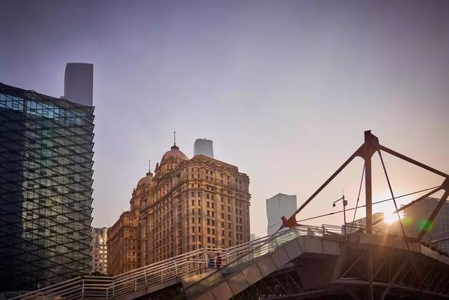 廣東推園區(qū)的生猛，超乎我的想象